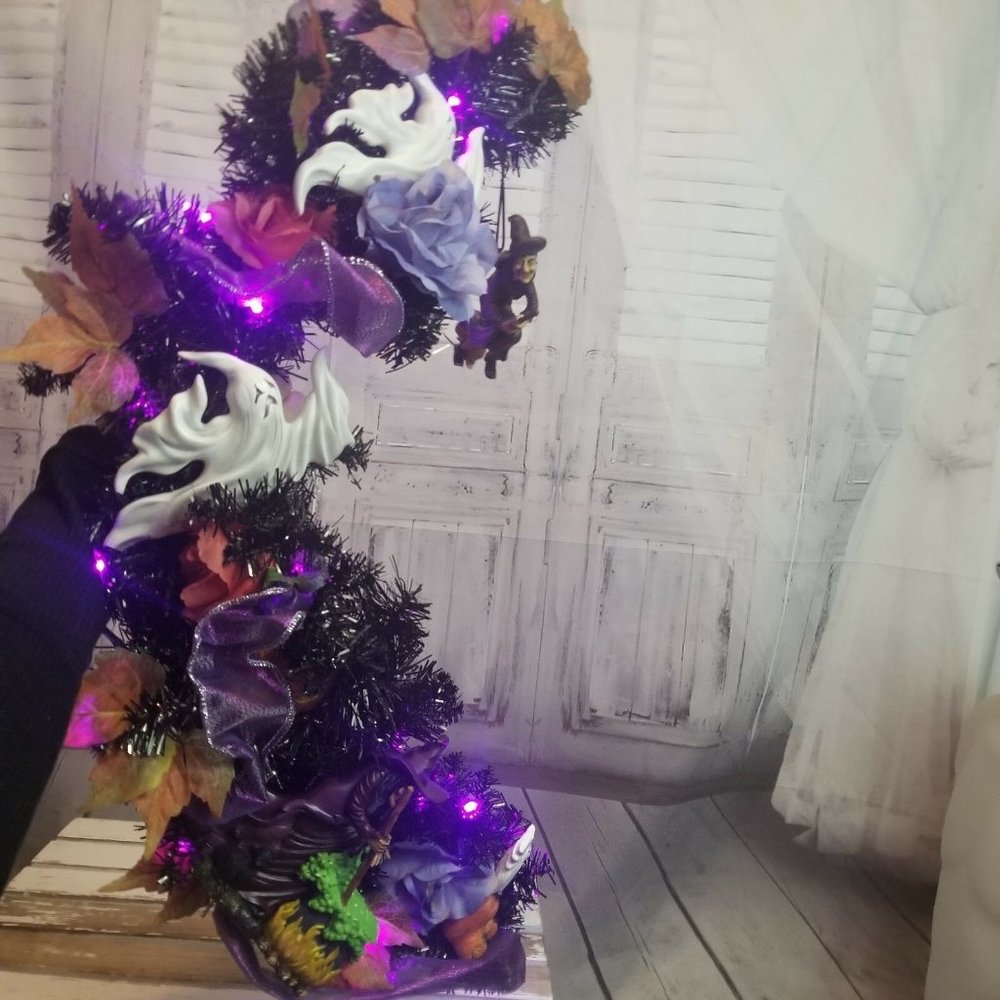 Halloween decor light sound Dona‎ Gelsinger Best Wi